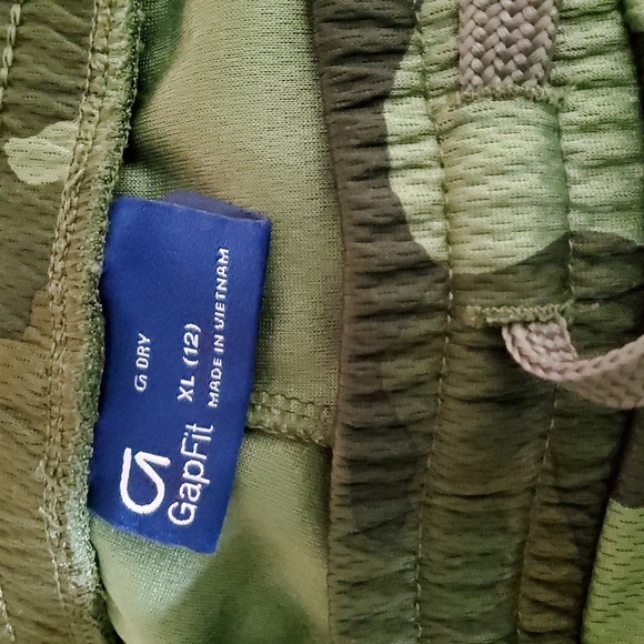 Gap Fit  Como Print Boy's Shorts Size XL - Picture 3 of 4